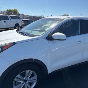 صورة 2 لـ 2018 KIA SPORTAGE LX