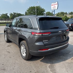 2025 JEEP GRAND CHEROKEE LAREDO 照片 4