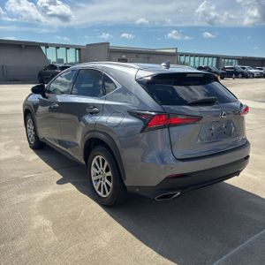 صورة 5 لـ 2021 Lexus NX 300 BASE