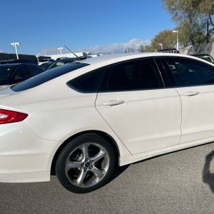 2014 FORD FUSION SE 照片 9