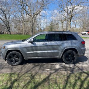 JEEP GRAND CHEROKEE ALTITUDE - 3