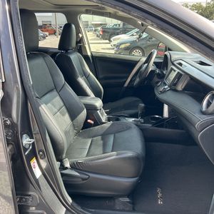 2017 Toyota RAV4 XLE 缩略图 33