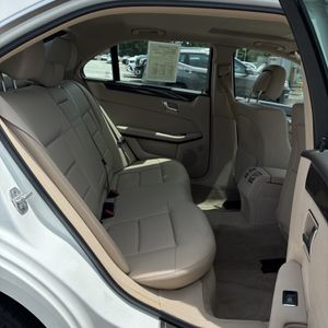 2016 Mercedes-BENZ E-CLASS — миниатюра 35