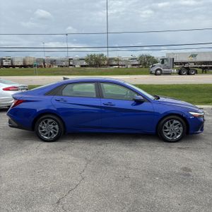 HYUNDAI ELANTRA SEL - 10