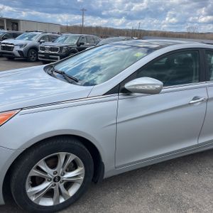 HYUNDAI SONATA LIMITED - 2