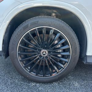 صورة مصغرة 17 لـ 2024 Mercedes-BENZ GLC