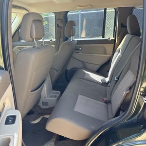 2011 JEEP LIBERTY SPORT — миниатюра 31