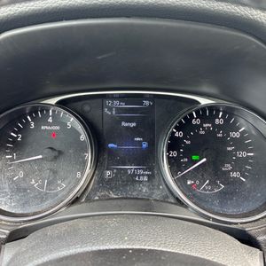 2015 Nissan ROGUE SL 照片 39