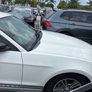 2010 FORD MUSTANG V6 thumbnail 11