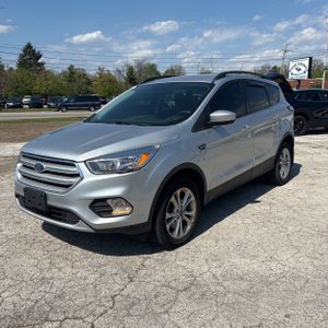 FORD ESCAPE SE - 1