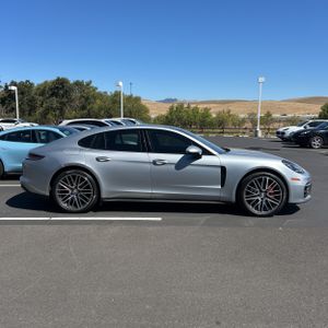 2021 Porsche PANAMERA 4S 照片 10