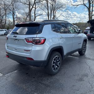 JEEP COMPASS TRAILHAWK 4X4 - 8