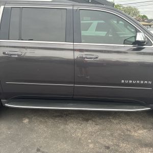 CHEVROLET SUBURBAN LTZ - 9