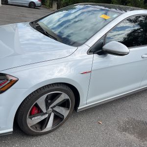 VOLKSWAGEN GOLF GTI SE - 2