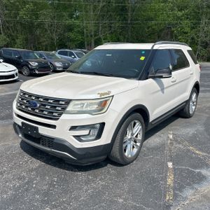 FORD EXPLORER XLT - 1