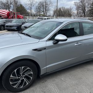 HYUNDAI SONATA HYBRID BLUE - 2