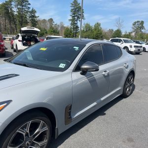 KIA STINGER GT-LINE - 2