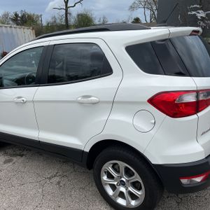 FORD ECOSPORT SE - 6