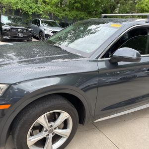 AUDI Q5 PREMIUM PLUS - 2