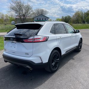 FORD EDGE SEL - 8