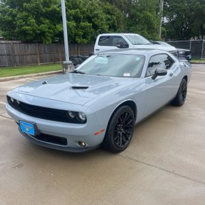 DODGE CHALLENGER SXT - 1