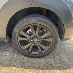 صورة مصغرة 18 لـ 2024 Mazda CX-30 2.5 S CARBON EDITION