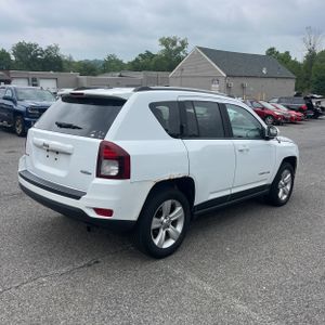 2017 JEEP COMPASS LATITUDE — фото 8