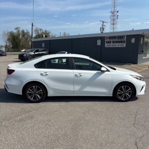 KIA FORTE LXS - 10
