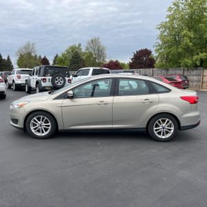 FORD FOCUS SE - 3
