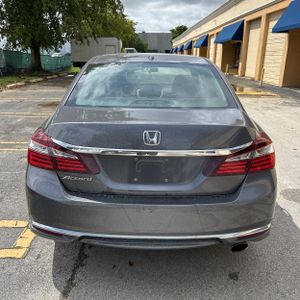 HONDA ACCORD EX - 7