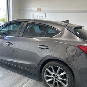 2018 Mazda MAZDA3 GRAND TOURING — фото 5