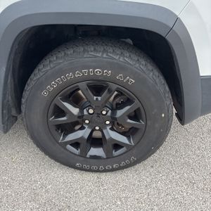 صورة مصغرة 20 لـ 2015 JEEP CHEROKEE TRAILHAWK