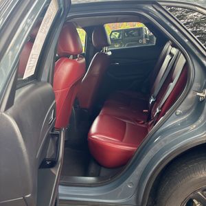 صورة 34 لـ 2025 Mazda CX-30 2.5 S CARBON EDITION