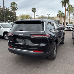 JEEP GRAND CHEROKEE L LIMITED - 8