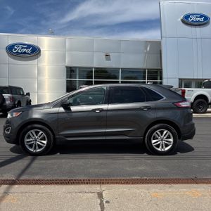 FORD EDGE SEL - 3