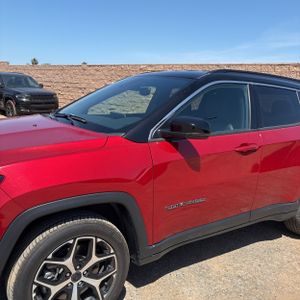 JEEP COMPASS LIMITED 4X4 - 2