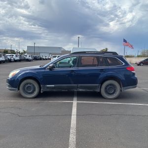 2010 Subaru OUTBACK 2.5I — фото 3