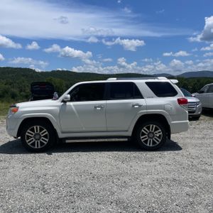 2012 Toyota 4RUNNER LIMITED photo 3