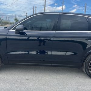2019 Porsche CAYENNE BASE — фото 4