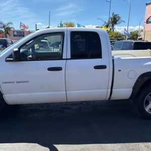DODGE RAM 1500 ST - 4