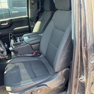 صورة مصغرة 79 لـ 2022 Chevrolet SILVERADO 1500 CUSTOM
