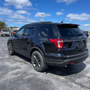 FORD EXPLORER XLT - 5