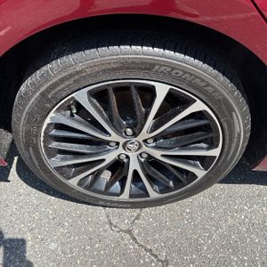 صورة مصغرة 19 لـ 2018 Toyota CAMRY SE