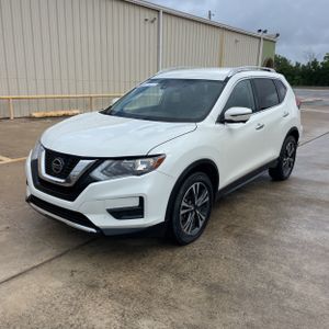 NISSAN ROGUE SV - 1