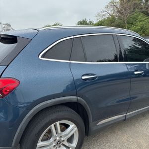 MERCEDES-BENZ GLA - 9