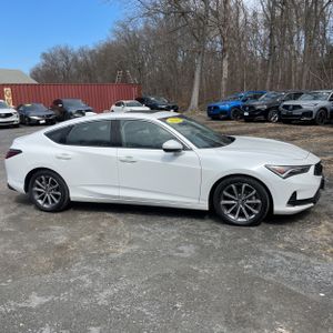 Acura Integra Base - 10