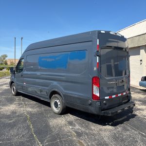 FORD TRANSIT 250 - 5