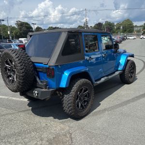 صورة 8 لـ 2015 JEEP WRANGLER UNLIMITED SAHARA