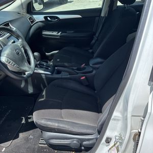 2016 Nissan SENTRA S thumbnail 31