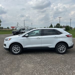 FORD EDGE SEL - 3